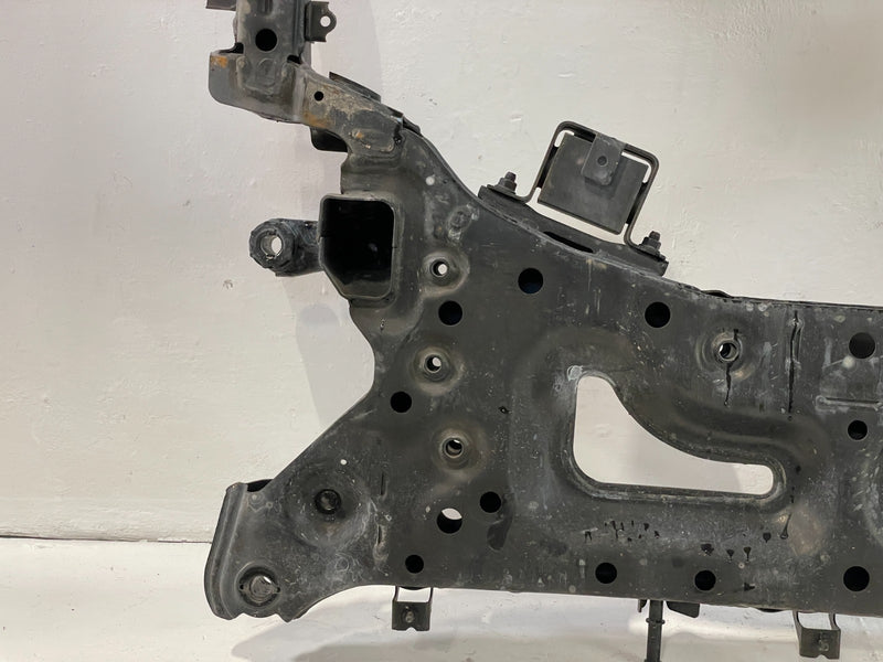 Load image into Gallery viewer, 21-25 HYUNDAI ELANTRA FWD FRONT SUSPENSION SUBFRAME CROSSMEMBER CRADLE # 89370
