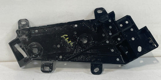 INFINITI M37 M56 Q70 LEFT RADIATOR SUPPORT EXTENSION HEADLIGHT BRACKET