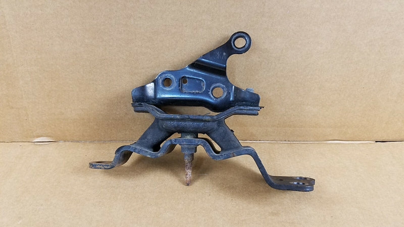 Load image into Gallery viewer, ⭐⭐ OEM NISSAN INFINITI JX35 QX60 LEFT ENGINE MOTOR MOUNT SUPPORT BRACKET 3.5L ⭐⭐
