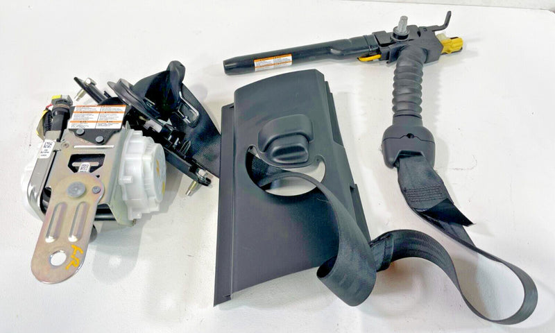 Load image into Gallery viewer, ⭐⭐ 2022 - 2024 HONDA CIVIC FRONT RIGHT SIDE SEAT BELT RETRACTOR W/ TENSIONER ⭐⭐
