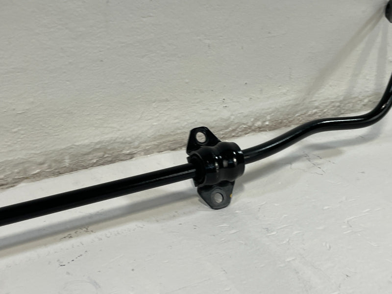 Load image into Gallery viewer, 2019 - 2025 GENESIS G70 RWD REAR SUSPENSION STABILIZER SWAY BAR ROD # 101062
