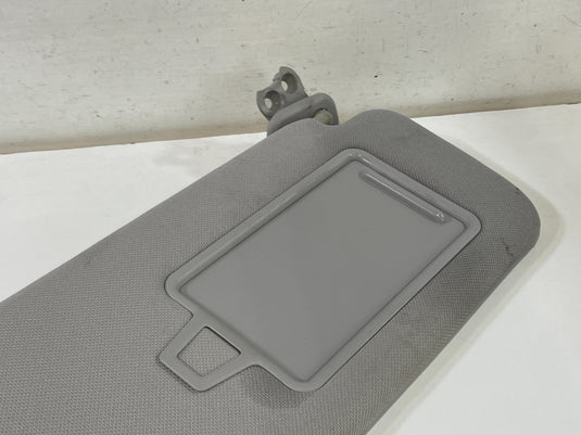 20-23 HYUNDAI PALISADE FRONT RIGHT PASSENGER SIDE SUNVISOR SUN VISOR GRAY 101286