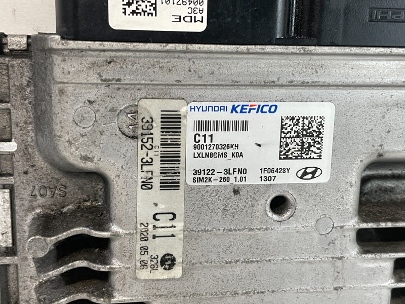 Load image into Gallery viewer, 2020 HYUNDAI PALISADE ENGINE &amp; BODY CONTROL MODULE ECM BCM W/ KEY FOB # 103054
