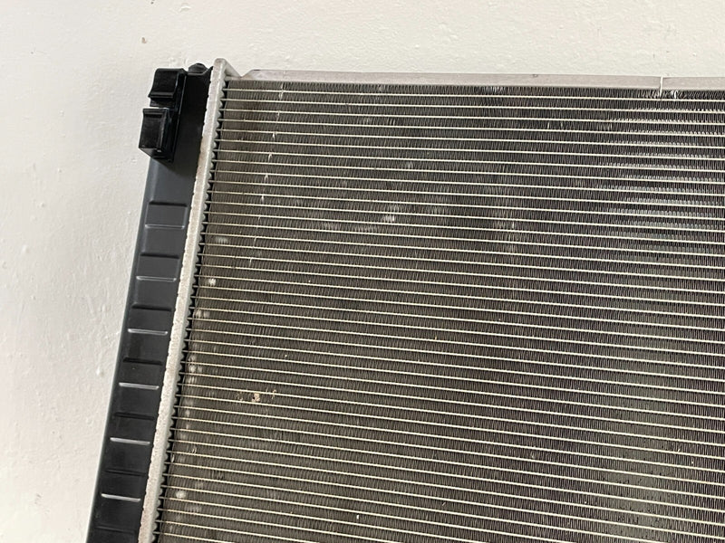 Load image into Gallery viewer, 08 - 17 INFINITI FX35 EX35 QX70 RADIATOR ASSEMBLY AUTOMATIC TRANSMISSION # 97309
