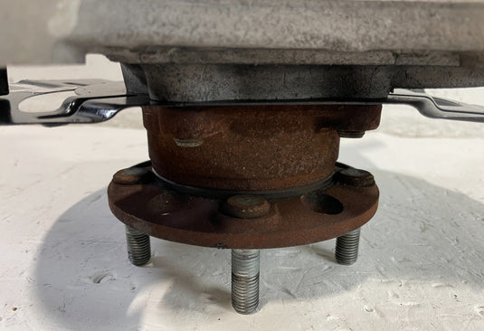 2021-2025 HYUNDAI SANTA FE FWD REAR LEFT SPINDLE KNUCKLE W/ WHEEL HUB