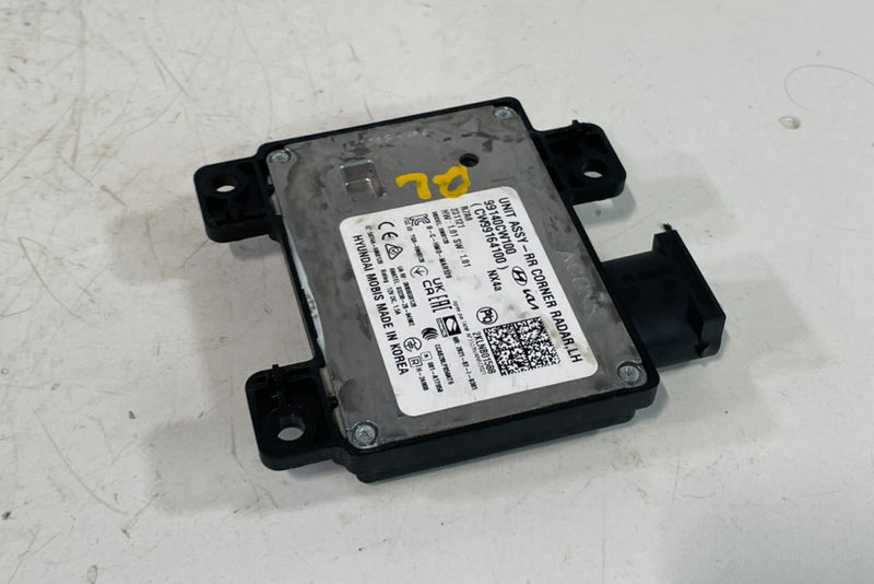 Load image into Gallery viewer, 2024 HYUNDAI TUCSON REAR LEFT DRIVER SIDE BLIND SPOT RADAR MODULE SENSOR #103242
