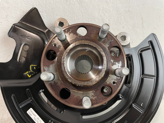 2020-25 HYUNDAI PALISADE AWD FRONT LEFT SPINDLE KNUCKLE W/ BEARING HUB