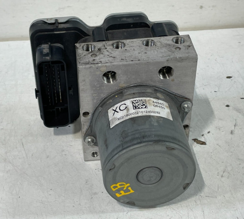 Load image into Gallery viewer, 21-24 TOYOTA CAMRY FWD ABS ANTI LOCK BRAKE PUMP CONTROL MODULE UNIT 2.5L # 99430
