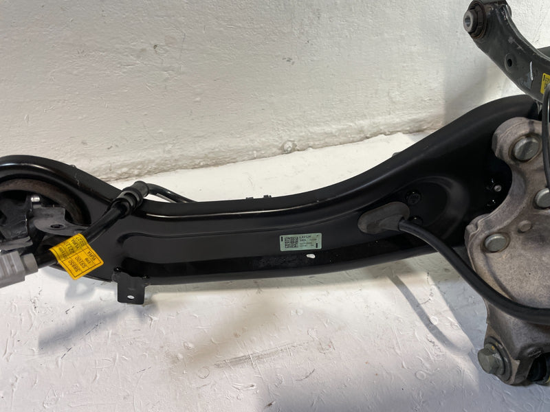 Load image into Gallery viewer, 2023-2025 HYUNDAI PALISADE FWD REAR LEFT SUSPENSION KNEE ASSEMBLY 3.8L # 105200
