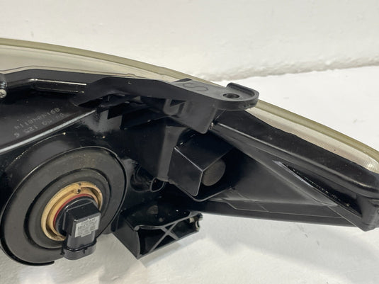 2015 - 2017 TOYOTA CAMRY RIGHT SIDE HALOGEN HEADLIGHT HEADLAMP