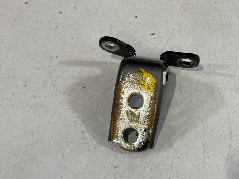 Load image into Gallery viewer, 2013-2025 ACCORD CIVIC INSIGHT FRONT RIGHT PASSENGER UPPER DOOR HINGE # 97358
