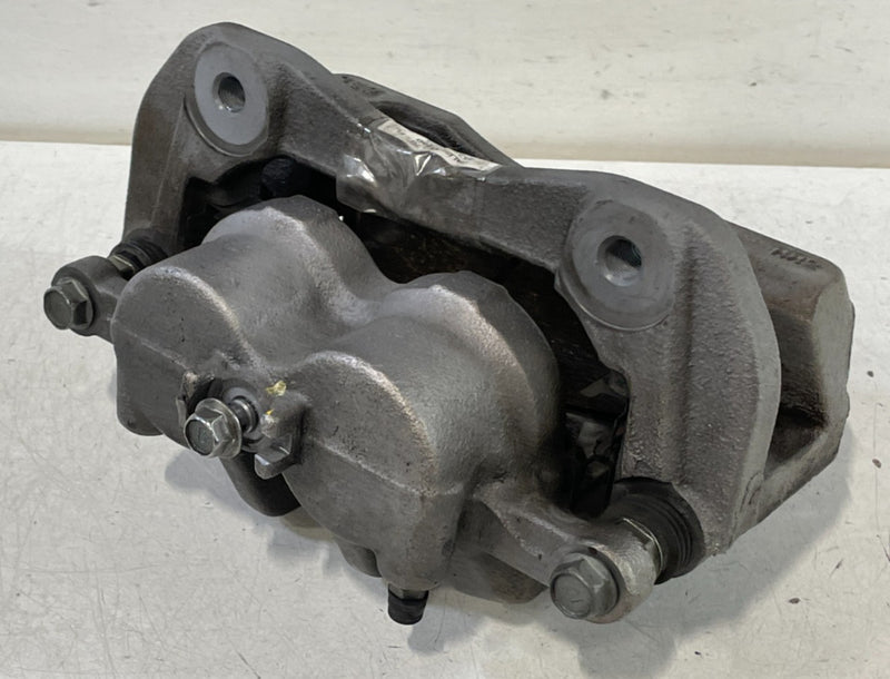 Load image into Gallery viewer, 2020 - 2025 HYUNDAI PALISADE FWD FRONT LEFT DRIVER SIDE BRAKE CALIPER # 100260

