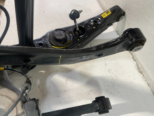2023-2025 HYUNDAI PALISADE FWD REAR RIGHT SUSPENSION KNEE ASSEMBLY 3.8L