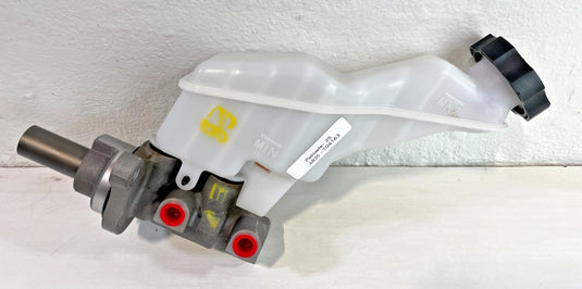 2020 - 2025 HYUNDAI PALISADE BRAKE BOOSTER MASTER CYLINDER W/ RESERVOIR