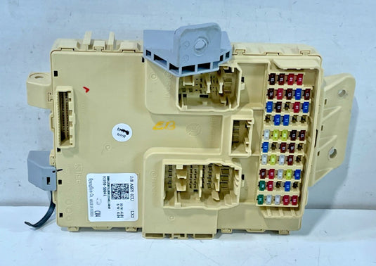 2020 - 2022 HYUNDAI PALISADE UNDER DASH FUSE RELAY CABIN JUNCTION BOX