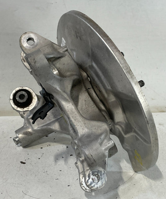 23-25 HONDA HR-V REAR RIGHT PASSENGER SIDE SPINDLE KNUCKLE W/ HUB 2.0L