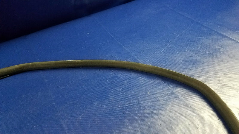 Load image into Gallery viewer, 09-15 NISSAN 370Z FRONT RIGHT DOOR SEAL RUBBER SURROUND WEATHER STRIP # 65756
