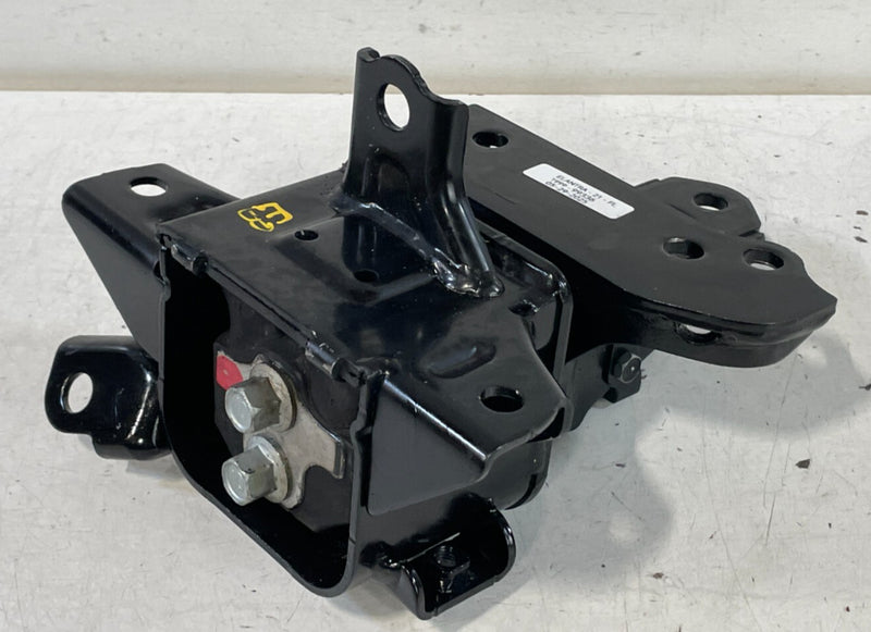 Load image into Gallery viewer, 21-25 HYUNDAI ELANTRA ENGINE TRANSMISSION MOUNT BRACKET 21830-AA200 2.0L # 99336
