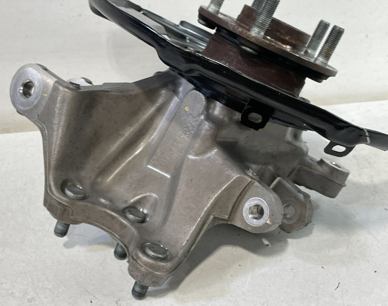 Load image into Gallery viewer, 2020-25 HYUNDAI PALISADE FWD REAR RIGHT SPINDLE KNUCKLE W/ BEARING HUB # 100284
