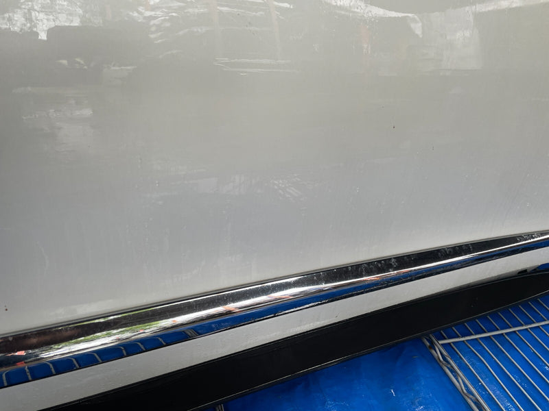 Load image into Gallery viewer, ⭐⭐13-17 INFINITI JX35 QX60 FRONT RIGHT SIDE DOOR ASSEMBLY WHITE # NB1-DRU1731⭐⭐
