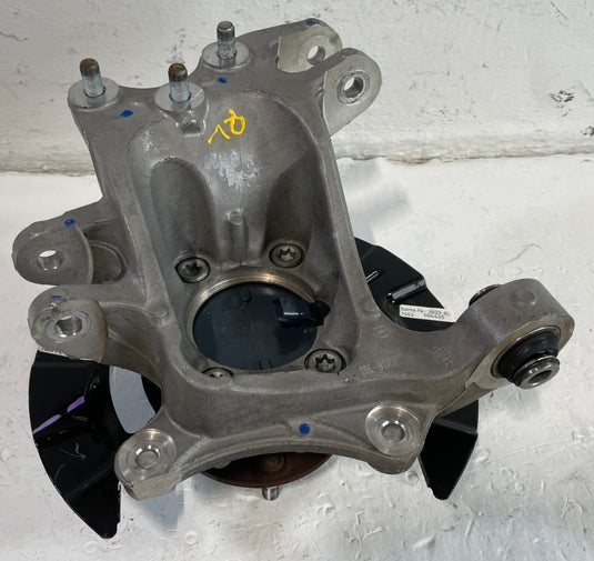 2021-2025 HYUNDAI SANTA FE FWD REAR LEFT SPINDLE KNUCKLE W/ WHEEL HUB