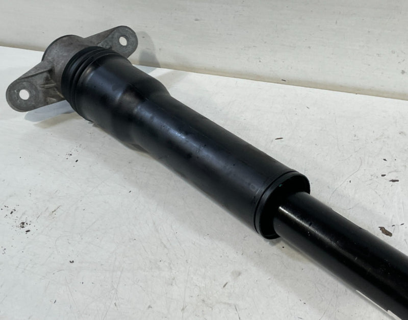 Load image into Gallery viewer, 2021-2023 HYUNDAI ELANTRA REAR LEFT OR RIGHT SIDE SHOCK STRUT ABSORBER # 99357
