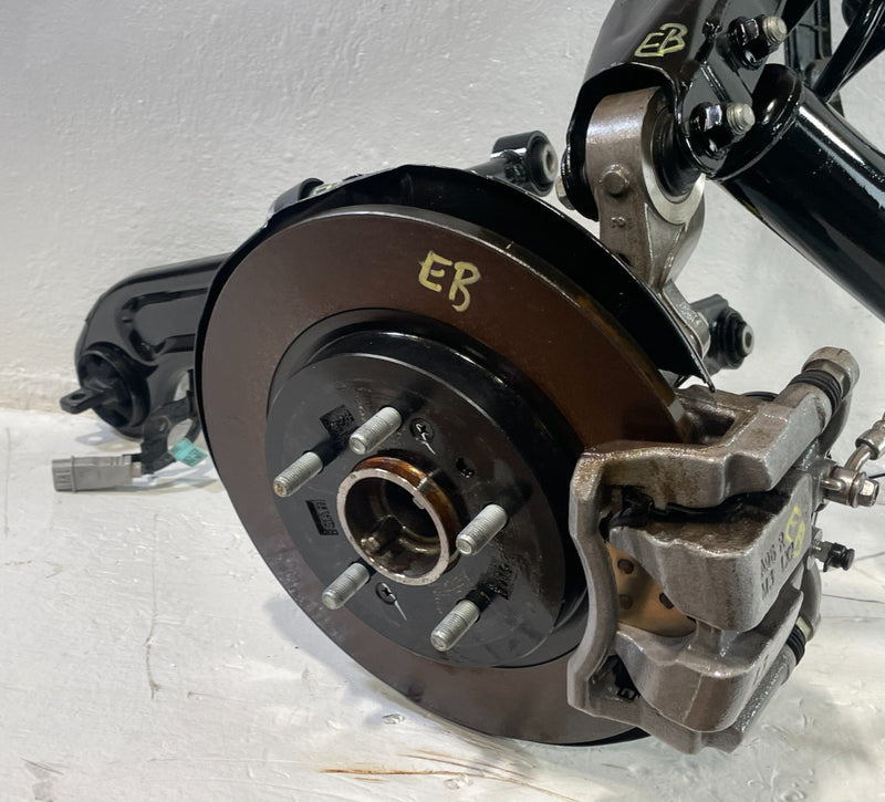 Load image into Gallery viewer, 2023-2025 HYUNDAI PALISADE FWD REAR RIGHT SUSPENSION KNEE ASSEMBLY 3.8L # 104153

