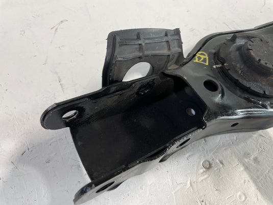 2021-2023 HYUNDAI SANTA FE REAR LEFT SIDE LOWER CONTROL ARM SPRING PERCH