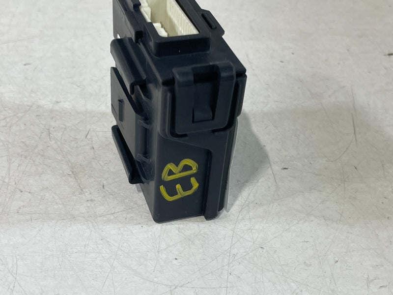 Load image into Gallery viewer, 2018 - 2020 INFINITI Q60 DIAGNOSTIC CONTROL MODULE UNIT 476A0-5CE0A # 94794
