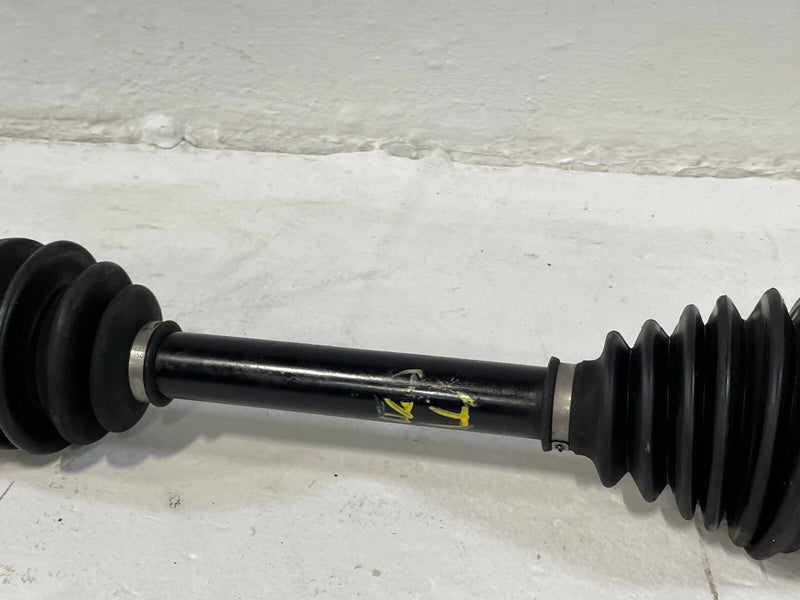 Load image into Gallery viewer, 19-21 INFINITI QX50 FWD FRONT RIGHT PASSENGER SIDE AXLE DRIVE SHAFT 2.0L # 97761
