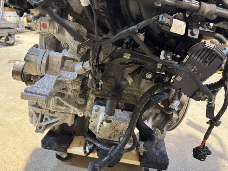 Load image into Gallery viewer, HYUNDAI SANTA FE FWD 2.5L ENGINE MOTOR ASSEMBLY AUTO 29K MILES 21-23 # NB1-EU395
