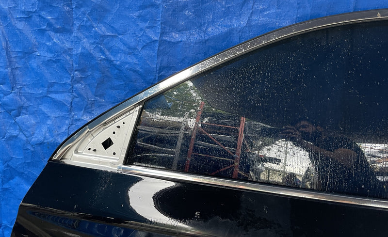 Load image into Gallery viewer, ⭐⭐2016-2020 INFINITI QX60 FRONT LEFT SIDE DOOR ASSEMBLY BLACK KH3 # NB1-DRU1734⭐
