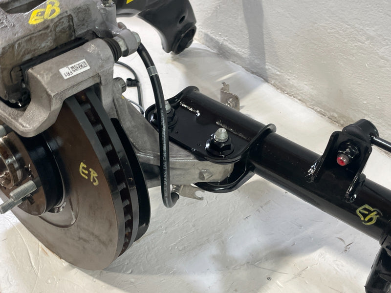 Load image into Gallery viewer, 2023-2025 HYUNDAI PALISADE FWD FRONT LEFT SUSPENSION KNEE ASSEMBLY 3.8L # 104152
