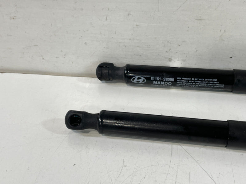 Load image into Gallery viewer, 2020-2025 HYUNDAI PALISADE FRONT LH &amp; RH HOOD LIFT SHOCK STRUT SUPPORT # 102357

