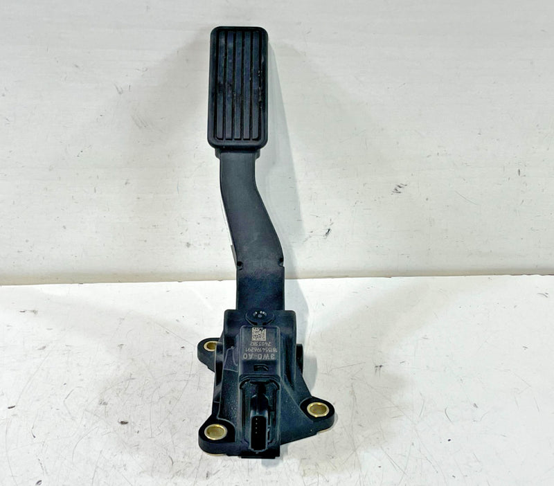 Load image into Gallery viewer, 2023-2025 HONDA HR-V GAS ACCELERATORION ACCELERATOR THROTTLE PEDAL 2.0L # 103708
