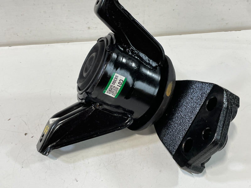 Load image into Gallery viewer, 20-25 HYUNDAI PALISADE AWD FRONT RIGHT SIDE ENGINE MOUNT SUPPORT BRACKET #102413
