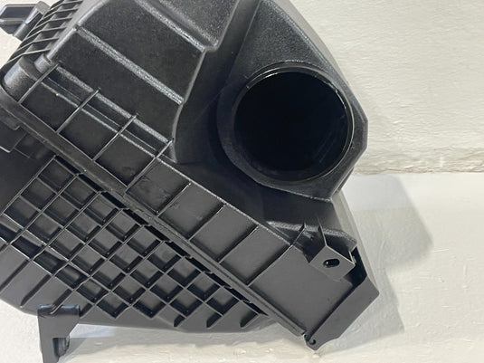 2020-2025 HYUNDAI PALISADE ENGINE AIR INTAKE CLEANER HOUSING BOX 3.8L