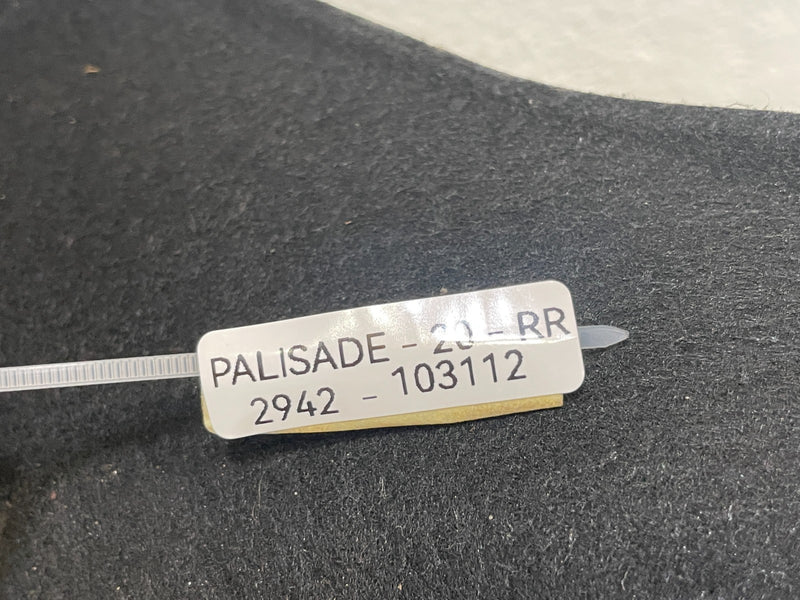Load image into Gallery viewer, HYUNDAI PALISADE REAR RIGHT QUARTER WHEELHOUSE FENDER LINER SPLASH GUARD #103112
