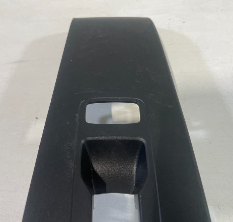 Load image into Gallery viewer, 2023-2025 ACURA INTEGRA FRONT RIGHT SIDE POWER DOOR WINDOW SWITCH BEZEL # 104499
