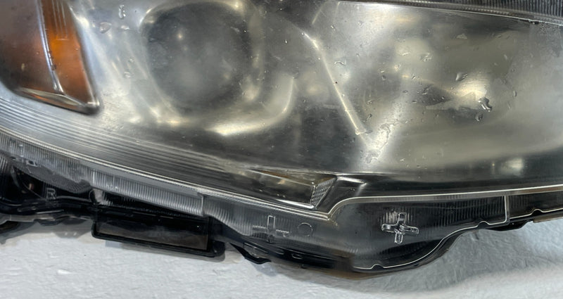Load image into Gallery viewer, 2016-2019 HONDA CIVIC RIGHT PASSENGER HALOGEN HEADLIGHT HEADLAMP # IG16-HDS1073
