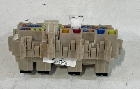 2018 - 2020 INFINITI QX60 ENGINE BAY COMPARTMENT FUSE RELAY BOX 3.5L