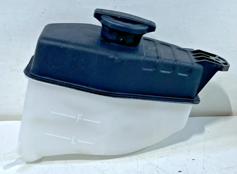 Load image into Gallery viewer, 19-25 HYUNDAI PALISADE RADIATOR COOLANT RESERVOIR RECOVERY TANK BOTTLE # 103335
