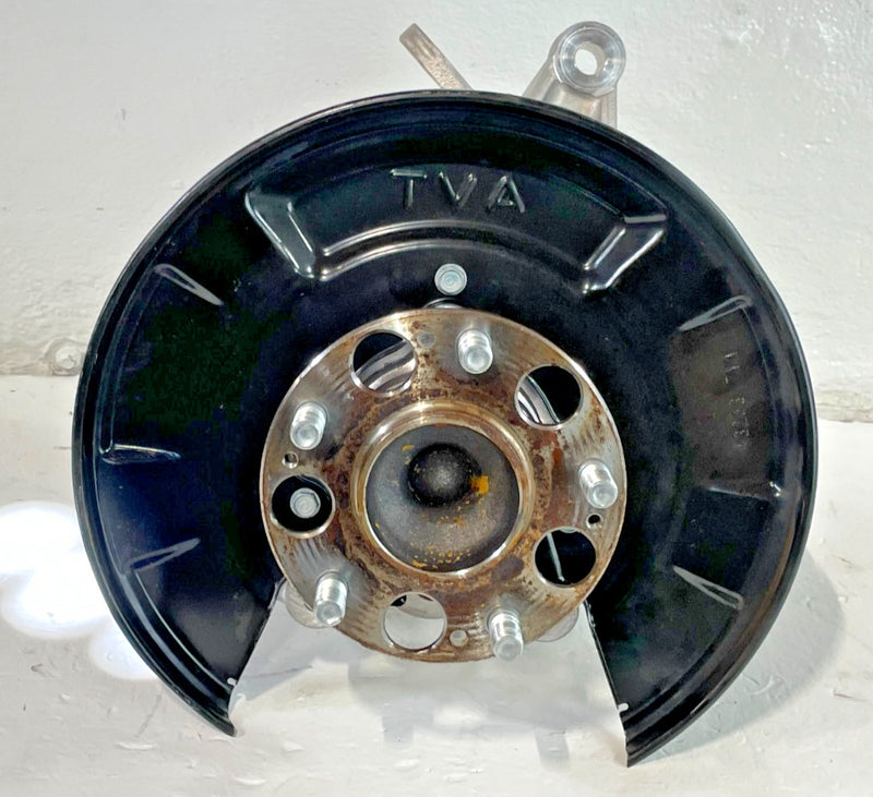 Load image into Gallery viewer, 23-25 HONDA ACCORD REAR LEFT SIDE SUSPENSION SPINDLE KNUCKLE W/ HUB 1.5L #103509
