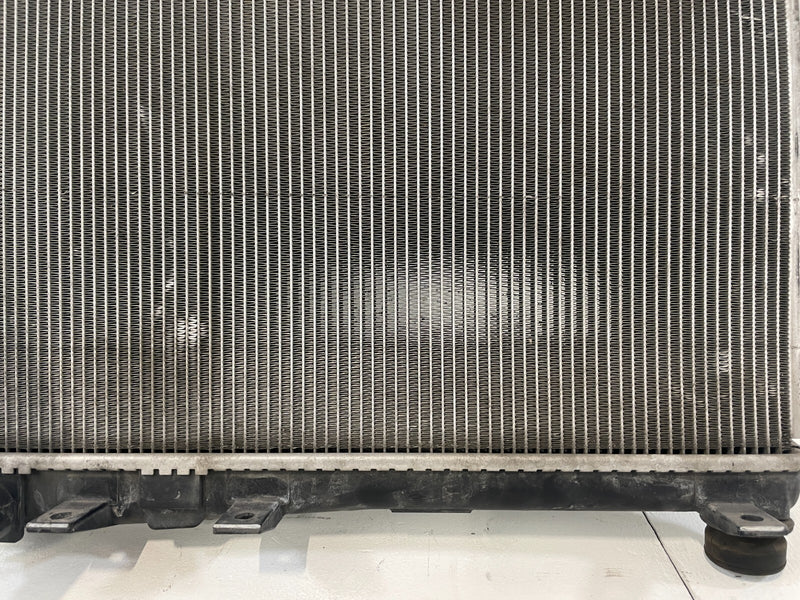 Load image into Gallery viewer, 2016 - 2022 HONDA HR-V RADIATOR ASSEMBLY AUTOMATIC TRANSMISSION 1.8L # 84763
