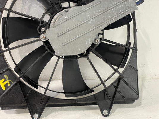 2018-2022 HONDA ACCORD FRONT ENGINE RADIATOR COOLING FAN SHROUD & MOTOR