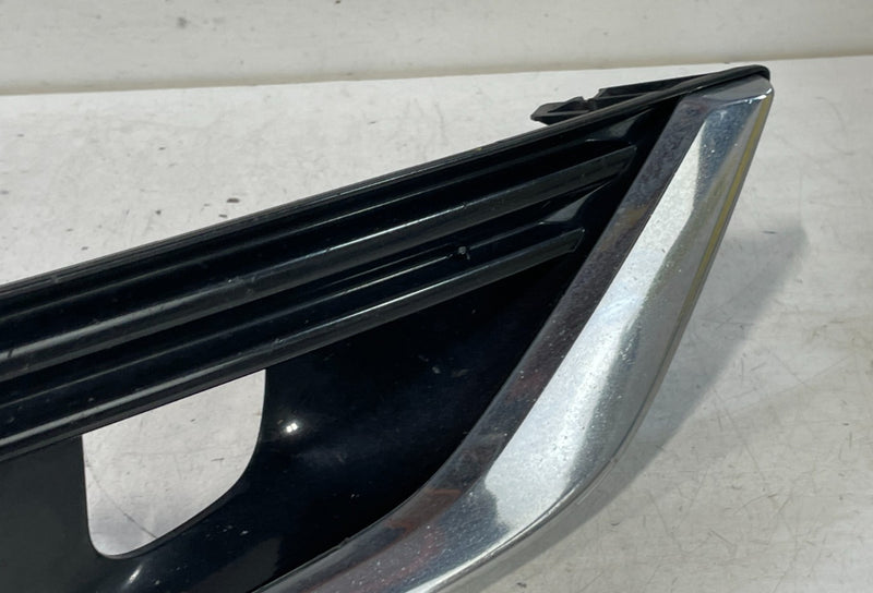 Load image into Gallery viewer, 14-18 INFINITI Q50 FRONT RIGHT SIDE FOG LIGHT LAMP CHROME BEZEL W/O SPORT 100084
