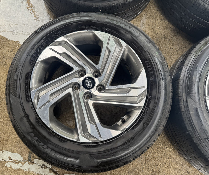 Load image into Gallery viewer, HYUNDAI SANTA FE 18'' 5 SPOKE ALLOY WHEEL RIM W/TIRE (SET OF 4) 21-23 OR4-WH1281

