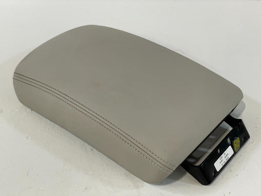 2016-2020 INFINITI Q50 CENTER CONSOLE ARM REST ARMREST STORAGE LID COVER