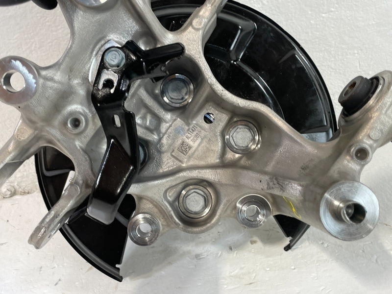 Load image into Gallery viewer, 23-25 HONDA ACCORD REAR LEFT SIDE SUSPENSION SPINDLE KNUCKLE W/ HUB 1.5L #103509
