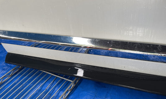 ⭐⭐13-17 INFINITI JX35 QX60 FRONT RIGHT SIDE DOOR ASSEMBLY WHITE